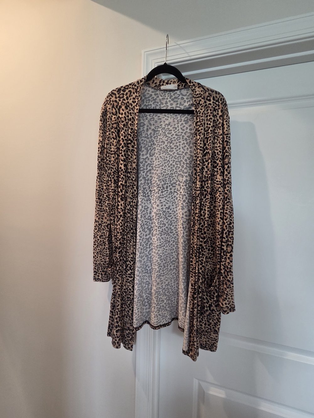 Zenana Outfitters Leopard Print Cardigan - Beige & Black